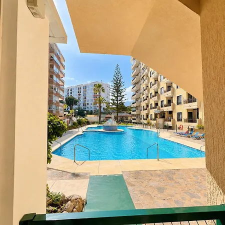 Con Terrazas Y Vistas Al Mar Daire *